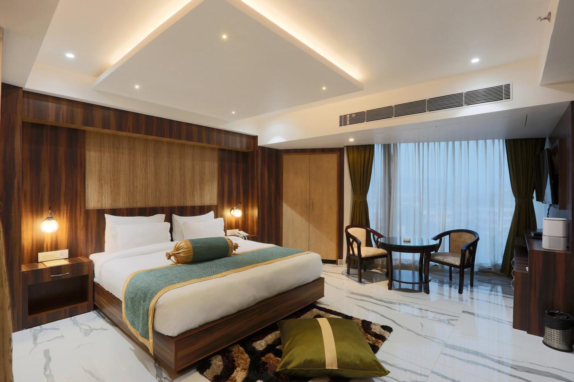 Hotel Prithvi Palace Igi Airport Delhi Нью-Дели Экстерьер фото